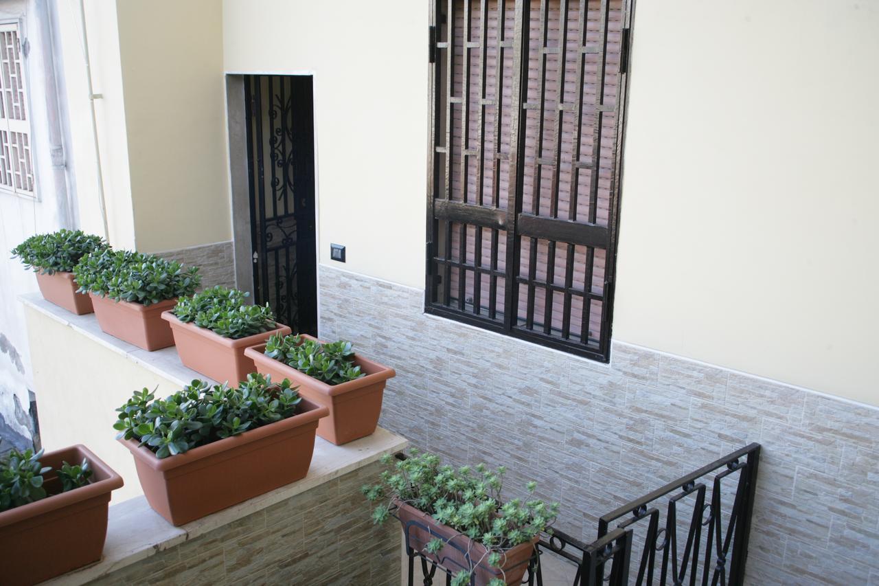 Casa Carmen Apartment Napoli Ngoại thất bức ảnh