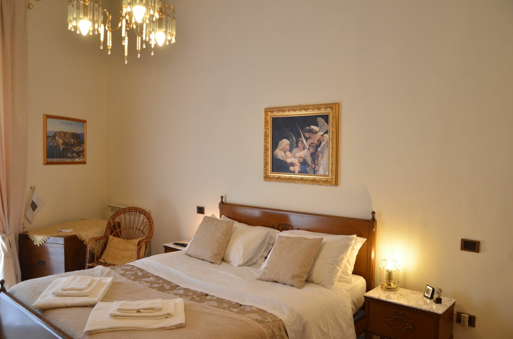 Casa Carmen Apartment Napoli Ngoại thất bức ảnh